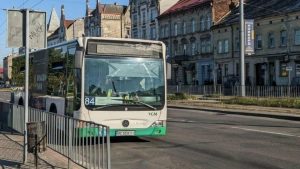 У Львові через різке гальмування в маршрутці жінка отримала перелом руки