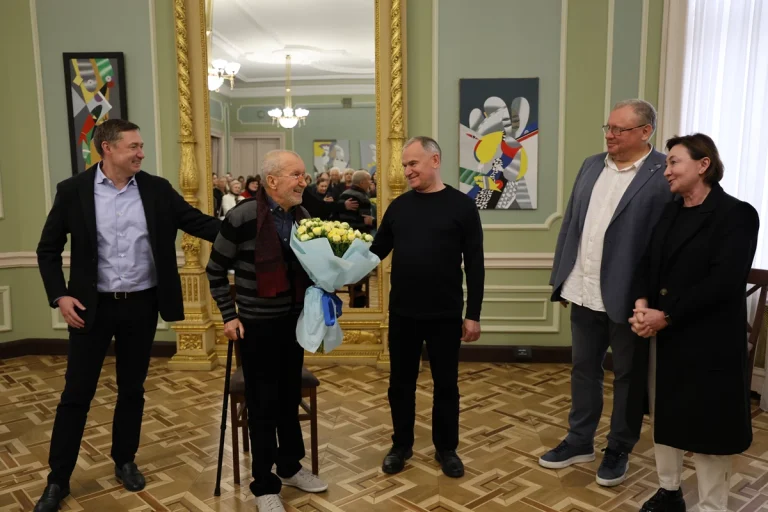 У Львові презентували унікальну персональну виставку Петра Гулина під назвою «Це ти і я»