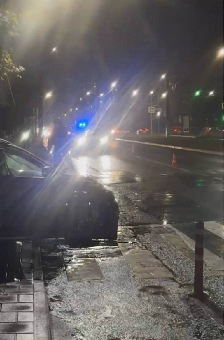 У Львові трапилася аварія на одній із найжвавіших вулиць міста