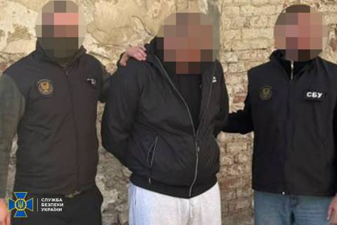У Львові затримали російського шпигуна, який підпалював автомобілі ЗСУ