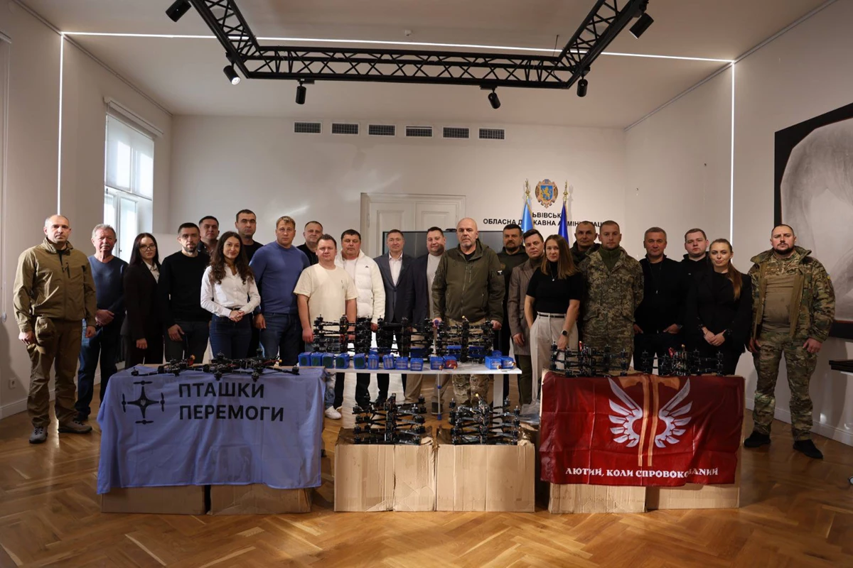 Зі Львівщини відправили на фронт додаткові 150 безпілотників та військове спорядження